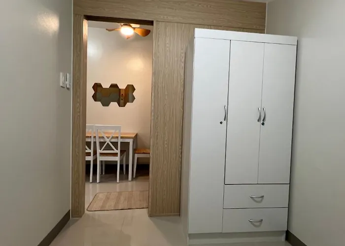 Urbanease Living At Charm Residences Near Sta Lucia Mall And Robinsons Mall Apartment