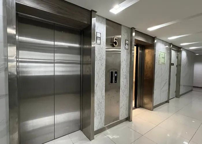 Apartment Urbanease Living At Charm Residences Near Sta Lucia Mall And Robinsons Mall *