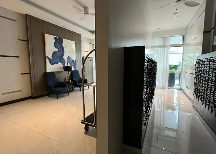 Urbanease Living At Charm Residences Near Sta Lucia Mall And Robinsons Mall Apartment *