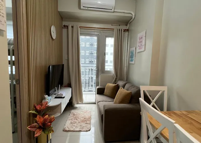 Apartment Urbanease Living At Charm Residences Near Sta Lucia Mall And Robinsons Mall Manila