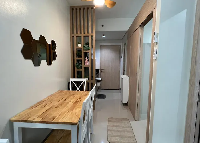 Apartment Urbanease Living At Charm Residences Near Sta Lucia Mall And Robinsons Mall