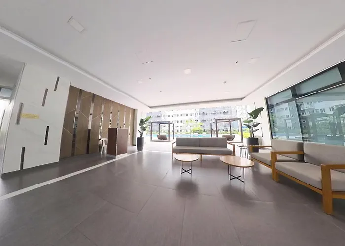 Apartment Urbanease Living At Charm Residences Near Sta Lucia Mall And Robinsons Mall Manila