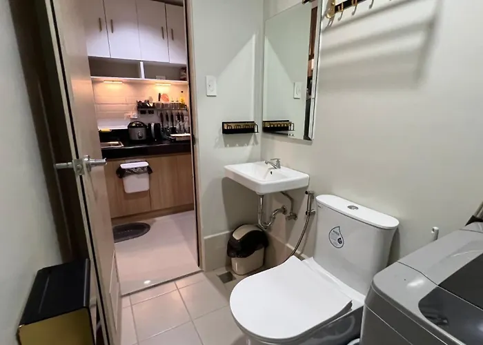 Urbanease Living At Charm Residences Near Sta Lucia Mall And Robinsons Mall Apartment *