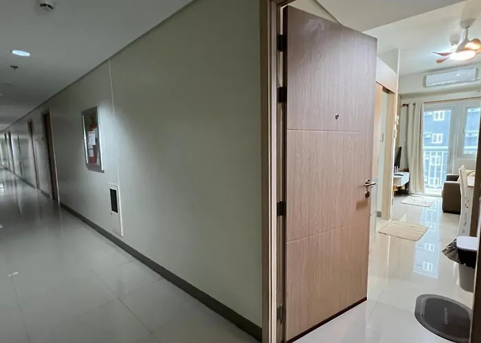 Urbanease Living At Charm Residences Near Sta Lucia Mall And Robinsons Mall *
